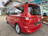 Ford Tourneo bei Sportwagen.expert - Abbildung (6 / 15)