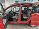 Ford Tourneo bei Sportwagen.expert - Abbildung (11 / 15)