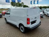 Opel Vivaro bei Sportwagen.expert - Abbildung (6 / 15)