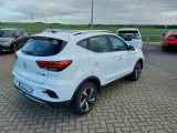 MG MG ZS bei Sportwagen.expert - Abbildung (5 / 15)