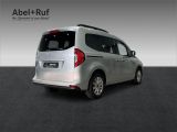 Mercedes-Benz 200 bei Sportwagen.expert - Abbildung (9 / 15)