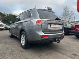 Mitsubishi Outlander bei Sportwagen.expert - Abbildung (3 / 15)