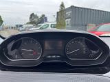 Peugeot 2008 bei Sportwagen.expert - Abbildung (14 / 15)