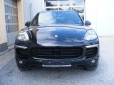 Porsche Cayenne bei Sportwagen.expert - Abbildung (2 / 15)