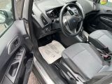 Ford B-MAX bei Sportwagen.expert - Abbildung (8 / 15)