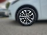 Renault Zoe bei Sportwagen.expert - Abbildung (9 / 14)