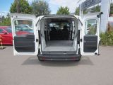 Opel Combo bei Sportwagen.expert - Abbildung (8 / 15)