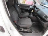 Opel Combo bei Sportwagen.expert - Abbildung (6 / 15)