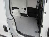 Opel Combo bei Sportwagen.expert - Abbildung (12 / 15)