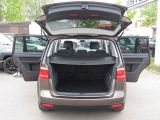 VW Cross Touran bei Sportwagen.expert - Abbildung (8 / 15)