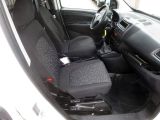 Opel Combo bei Sportwagen.expert - Abbildung (6 / 15)