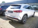 Mercedes-Benz GLA-Klasse bei Sportwagen.expert - Abbildung (6 / 15)