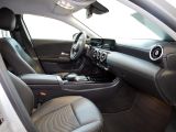 Mercedes-Benz A-Klasse bei Sportwagen.expert - Abbildung (8 / 15)