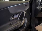 Mercedes-Benz A-Klasse bei Sportwagen.expert - Abbildung (14 / 15)