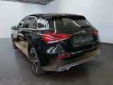 Mercedes-Benz A-Klasse bei Sportwagen.expert - Abbildung (6 / 15)