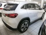 Mercedes-Benz GLA-Klasse bei Sportwagen.expert - Abbildung (6 / 15)