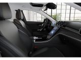 Mercedes-Benz C 300e AVANTGARDE bei Sportwagen.expert - Abbildung (4 / 15)