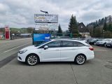 Opel Astra bei Sportwagen.expert - Abbildung (3 / 13)