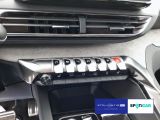 Peugeot 3008 bei Sportwagen.expert - Abbildung (14 / 15)