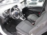 Ford B-MAX bei Sportwagen.expert - Abbildung (11 / 15)