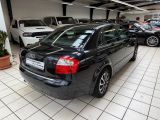 Audi A4 bei Sportwagen.expert - Abbildung (8 / 15)