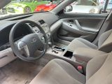 Toyota Camry bei Sportwagen.expert - Abbildung (9 / 14)