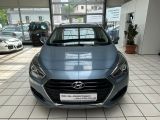 Hyundai i40 cw bei Sportwagen.expert - Abbildung (2 / 15)