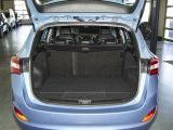 Hyundai i30 bei Sportwagen.expert - Abbildung (14 / 15)