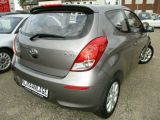 Hyundai i20 bei Sportwagen.expert - Abbildung (8 / 15)