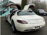 Mercedes-Benz SLS bei Sportwagen.expert - Abbildung (2 / 15)