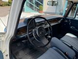 Mercedes-Benz 230 bei Sportwagen.expert - Abbildung (7 / 15)