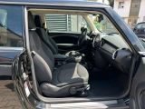 Mini One bei Sportwagen.expert - Abbildung (11 / 14)