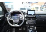 Ford Kuga bei Sportwagen.expert - Abbildung (13 / 15)