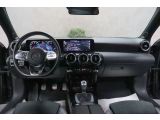 Mercedes-Benz A-Klasse bei Sportwagen.expert - Abbildung (4 / 15)
