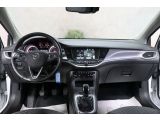 Opel Astra bei Sportwagen.expert - Abbildung (4 / 15)