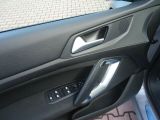 Peugeot 308 bei Sportwagen.expert - Abbildung (7 / 15)