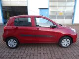 Suzuki Celerio bei Sportwagen.expert - Abbildung (3 / 15)