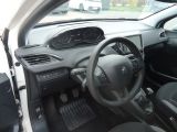 Peugeot 208 bei Sportwagen.expert - Abbildung (8 / 15)