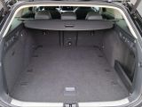 VW Passat bei Sportwagen.expert - Abbildung (14 / 15)
