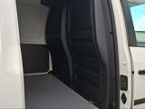 VW Caddy bei Sportwagen.expert - Abbildung (13 / 15)