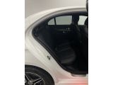 Mercedes-Benz E-Klasse bei Sportwagen.expert - Abbildung (9 / 10)