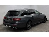 Mercedes-Benz E-Klasse bei Sportwagen.expert - Abbildung (4 / 10)