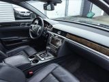 VW Phaeton bei Sportwagen.expert - Abbildung (12 / 15)
