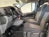 Opel Vivaro bei Sportwagen.expert - Abbildung (9 / 15)