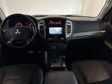 Mitsubishi Pajero bei Sportwagen.expert - Abbildung (7 / 15)