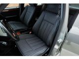 Mercedes-Benz 230 bei Sportwagen.expert - Abbildung (11 / 15)