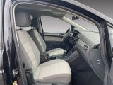 VW Touran bei Sportwagen.expert - Abbildung (9 / 15)