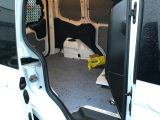 Ford Transit bei Sportwagen.expert - Abbildung (7 / 13)