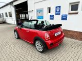 Mini Cooper S Cabrio bei Sportwagen.expert - Abbildung (5 / 15)