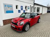 Mini Cooper S Cabrio bei Sportwagen.expert - Abbildung (2 / 15)